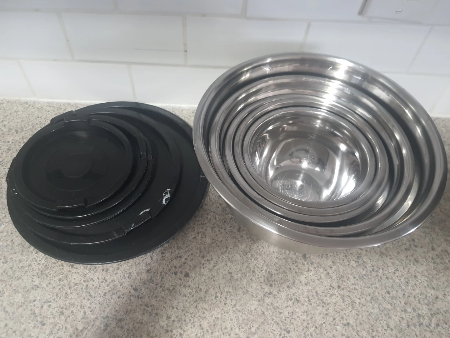 Stainless Steel Mixing Bowl Set with Lids - photo 2