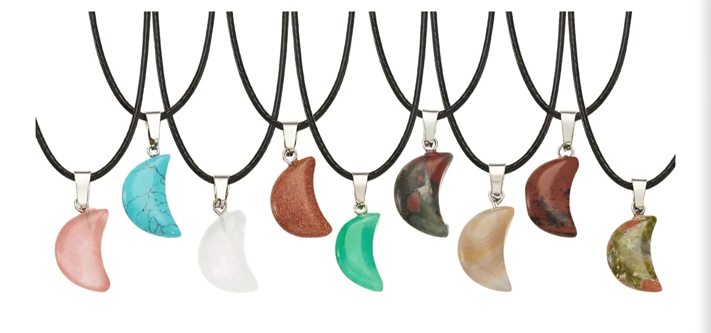 Crescent Moon Pendant Necklaces brand New - photo 3