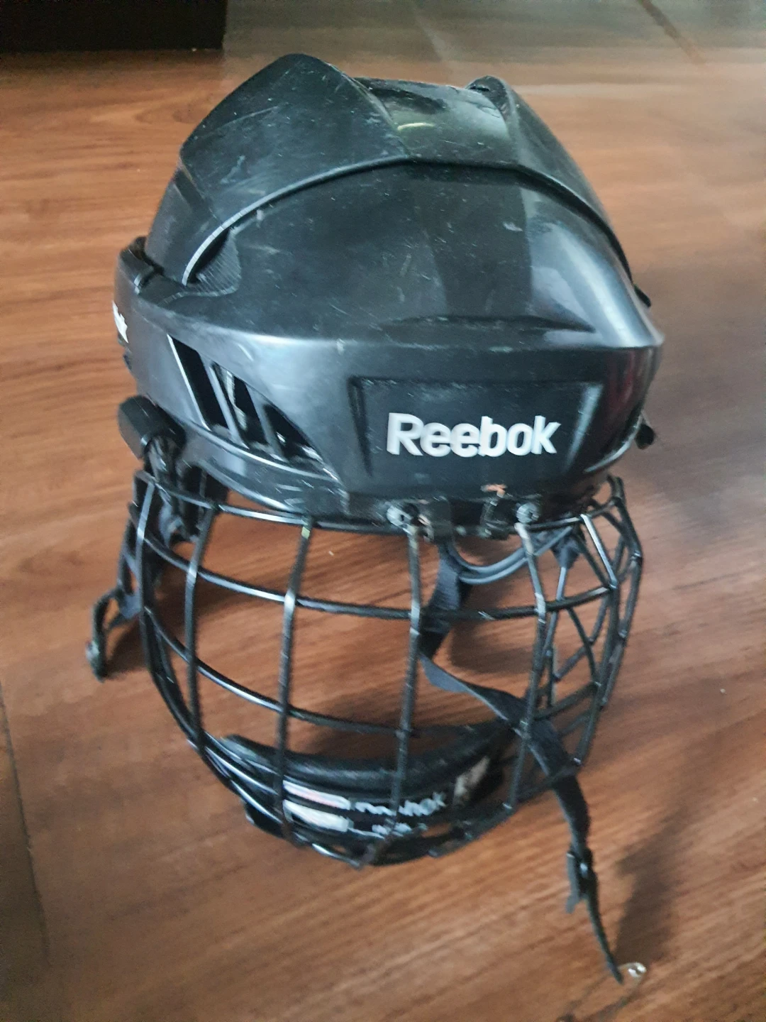 Reebok Hockey Helmet with Cage