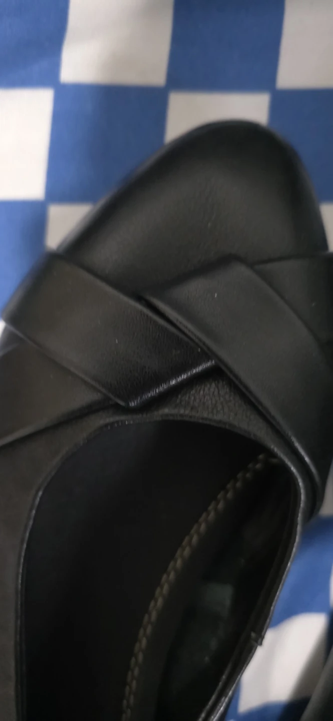 G.H. Bass Black Leather Loafers - photo 3