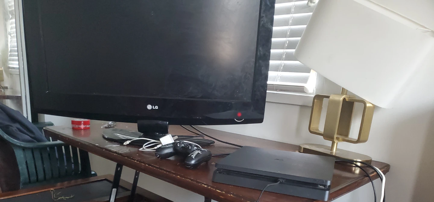 PlayStation 4 Slim with Games and Accessories - photo 3