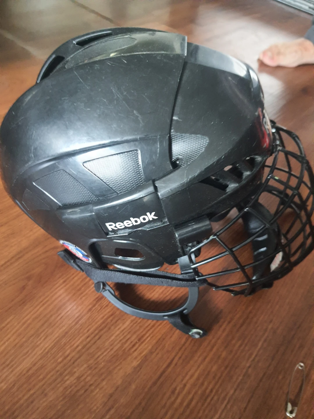 Reebok Hockey Helmet with Cage - photo 2