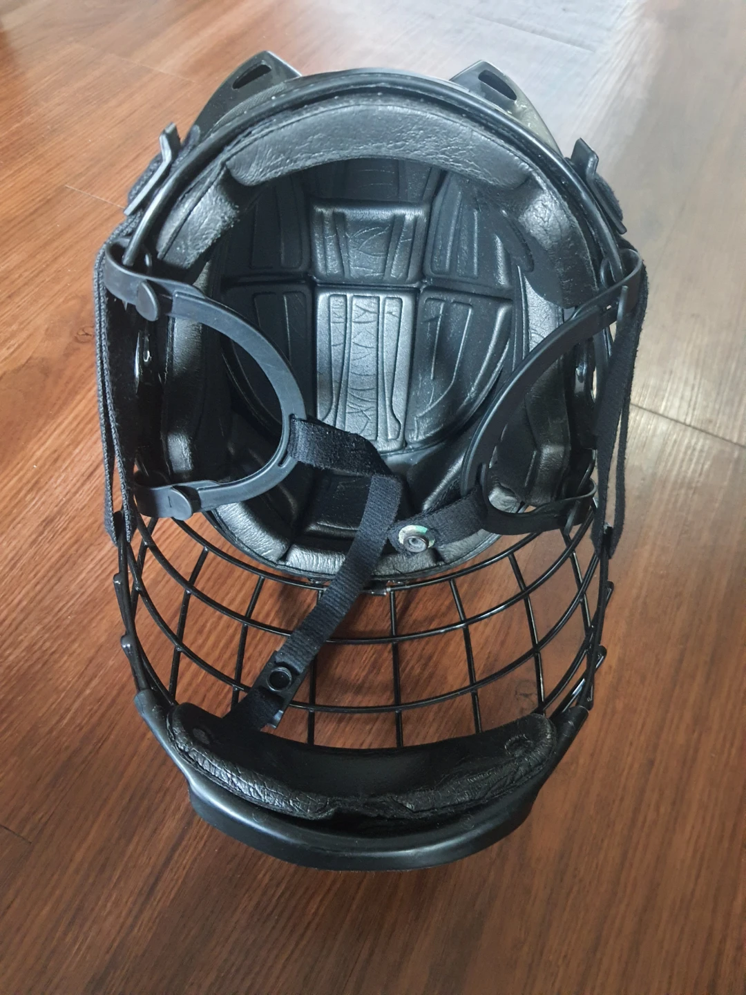 Reebok Hockey Helmet with Cage - photo 3