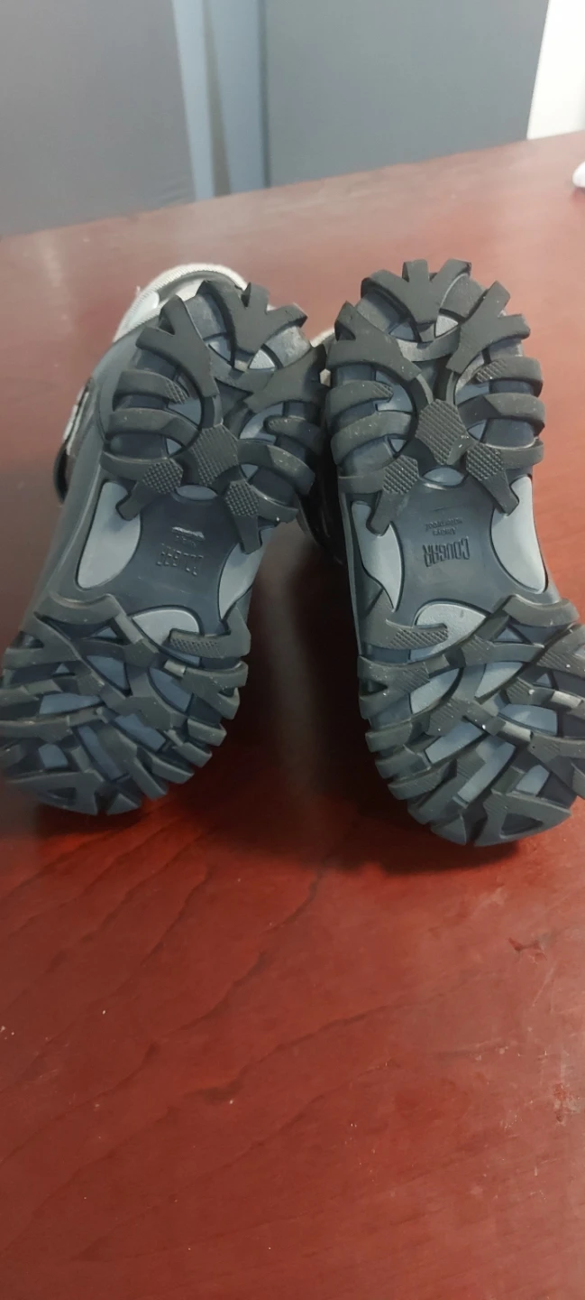 Cougar Waterproof Winter Boots Size 4 Youth - photo 4