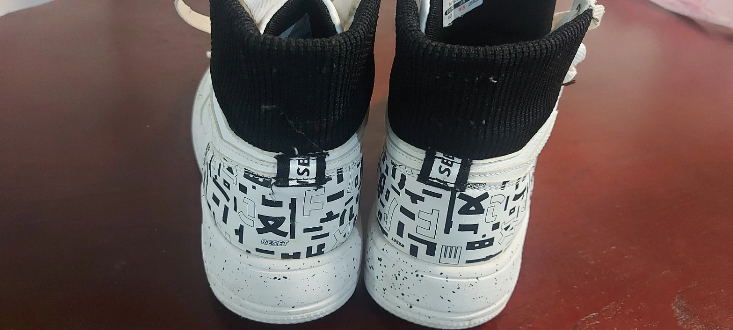 Qiaodan White High-Top Sneakers - photo 3
