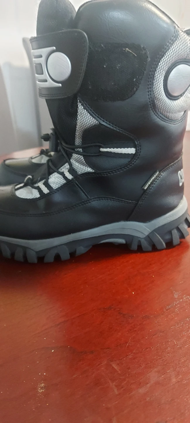 Cougar Waterproof Winter Boots Size 4 Youth - photo 3