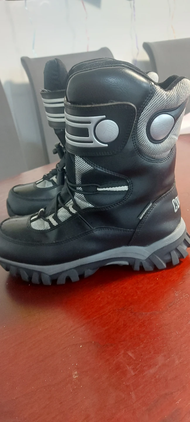 Cougar Waterproof Winter Boots Size 4 Youth - photo 5