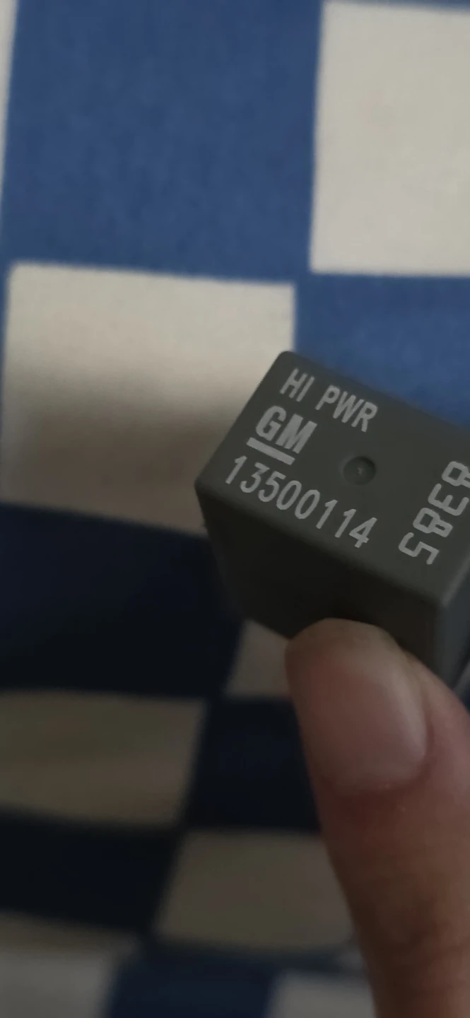 GM Hi Pwr Relay 13500114 brand New - photo 3