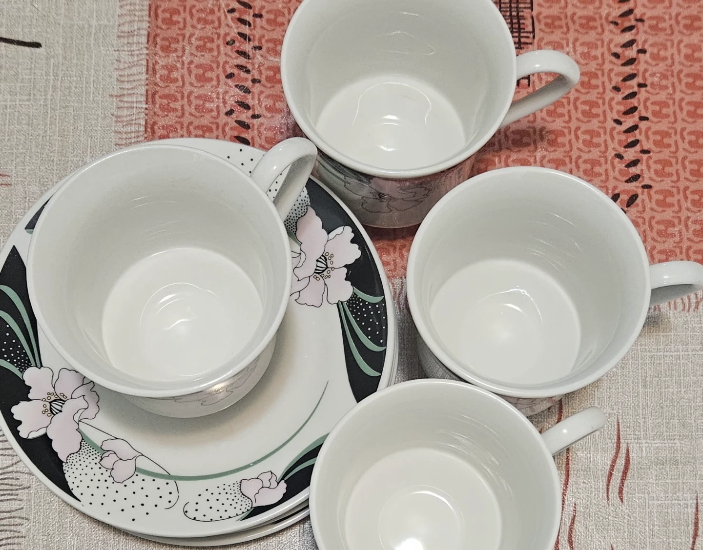 Floral Tea Cup & Saucer Set (4)