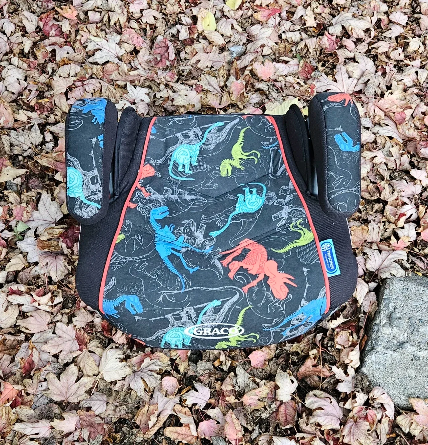Graco ProtectPlus Car Booster Seat - Dinosaur Pattern