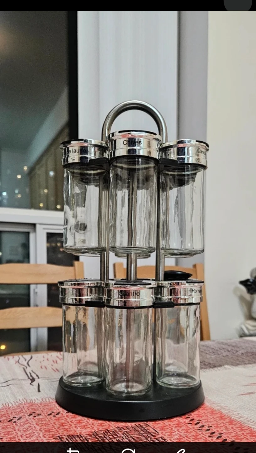 Rotating Spice Rack with 12 Jars