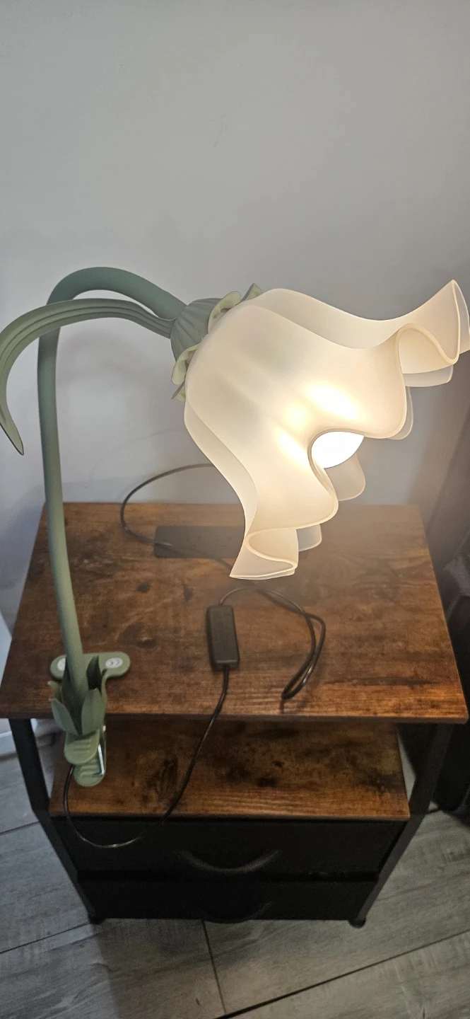 FlexiBloom Table Lamp - New in Box!