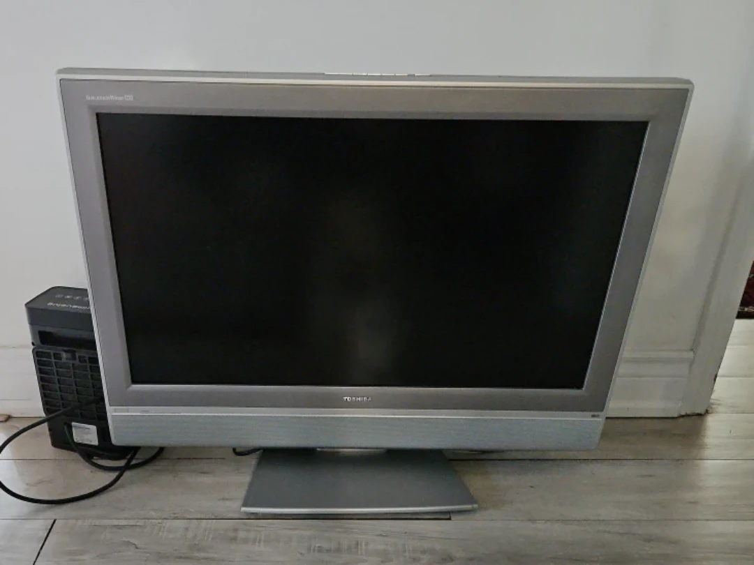 Toshiba TheaterWide HD Television