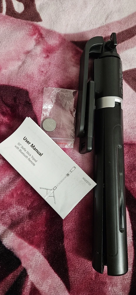 New Selfie Stick Tripod w/ Bluetooth Remote - photo 2
