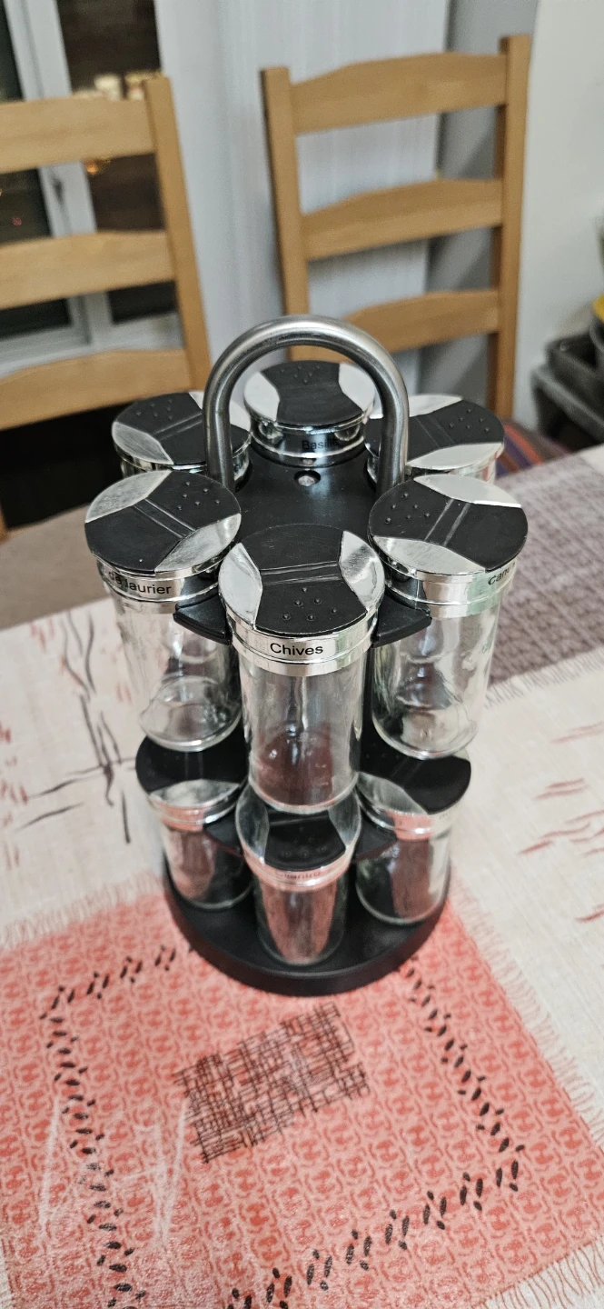 Rotating Spice Rack with 12 Jars - photo 2