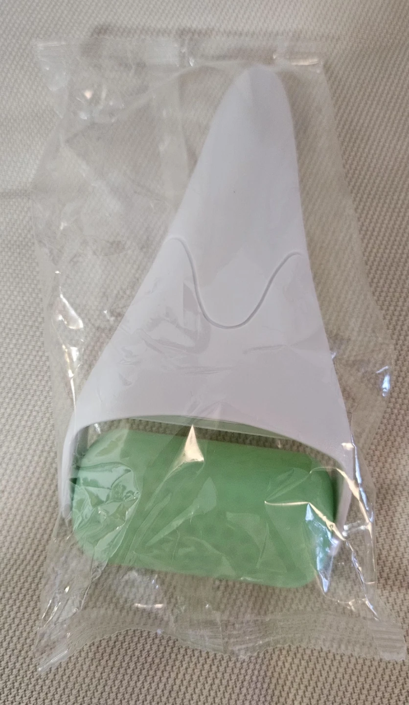 Ice Roller for Face & Body Pain Relief - photo 2