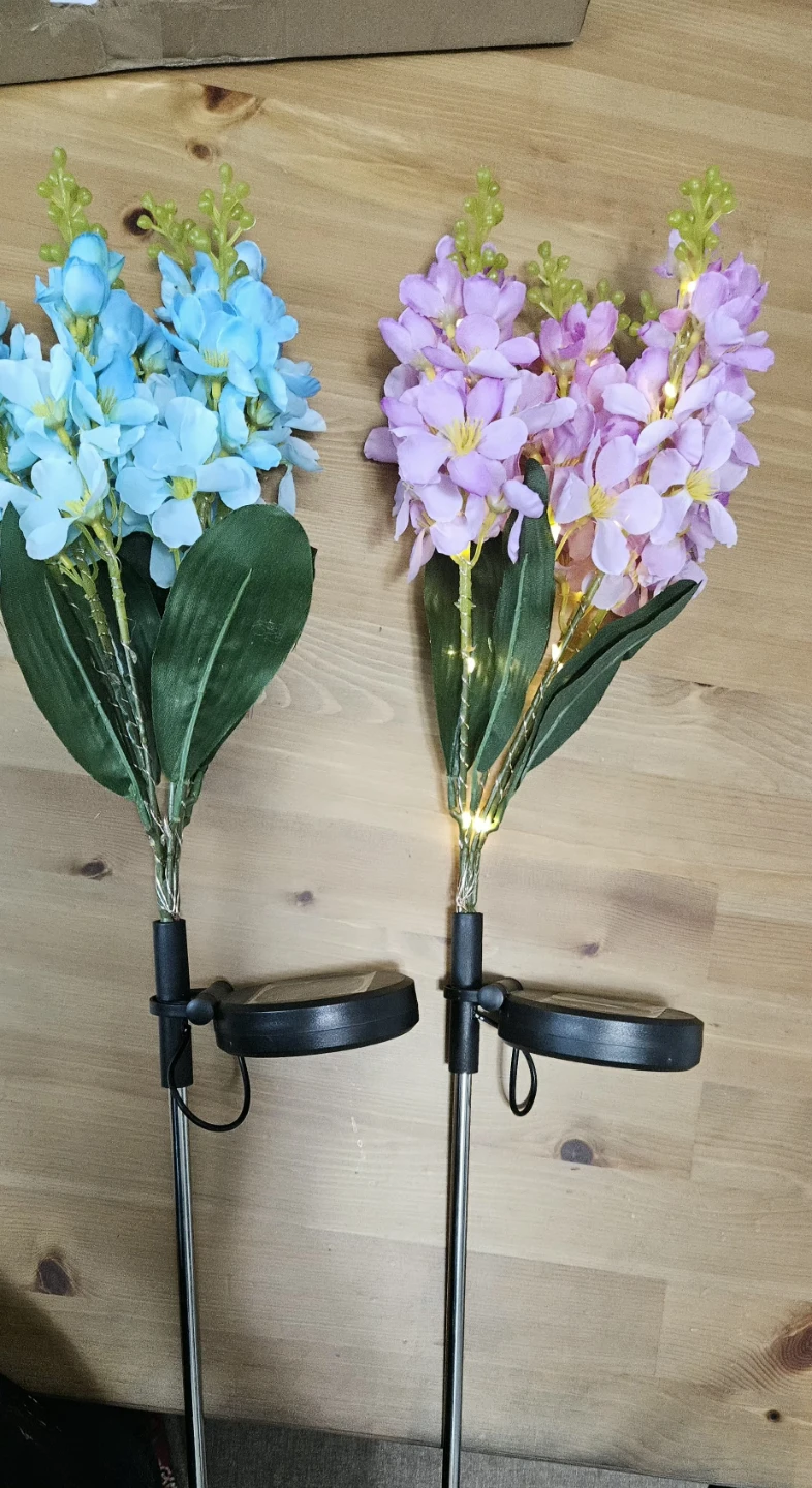 Solar Powered Flower Garden Stakes with Lights (Blue & Purple)