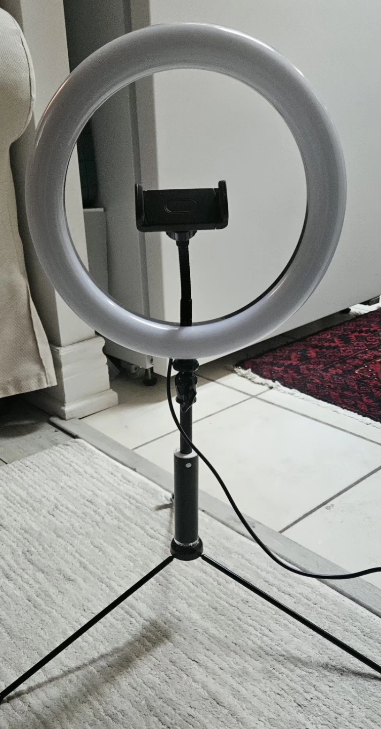 Ring Light with Phone Holder - photo 3