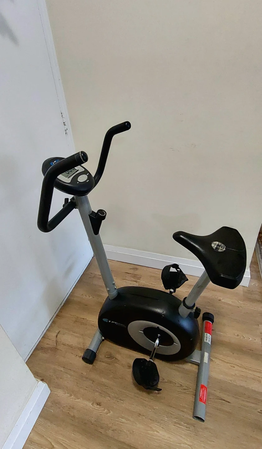 PT Fitness Exercise Bike - photo 2