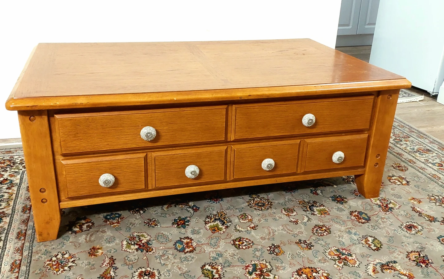 Oak Coffee Table with 6 Drawers