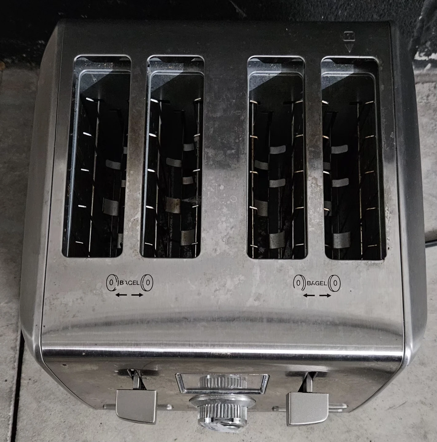 Cuisinart 4-Slice Toaster - photo 2