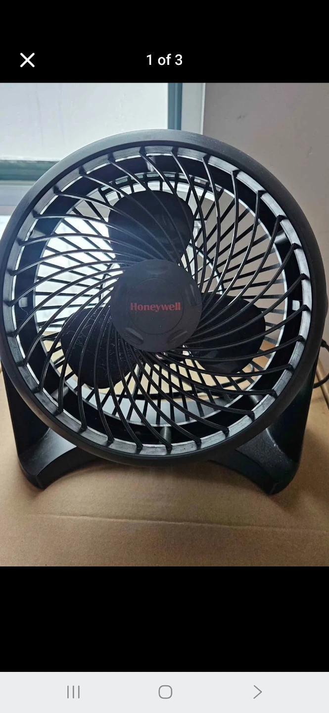 Honeywell HT 900E Powerful and Quiet Turbo Fan Black