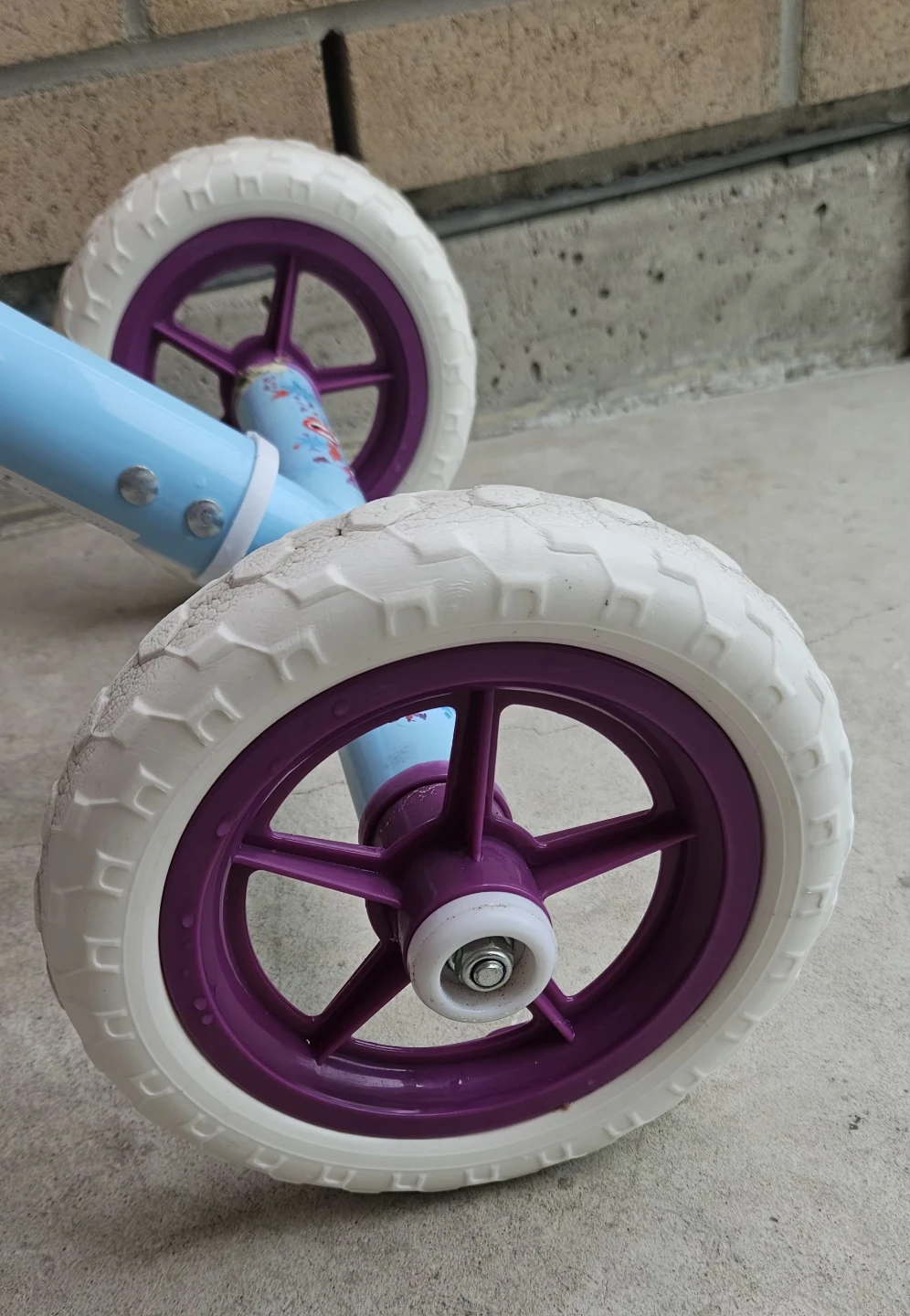 Frozen Kids Tricycle - photo 4