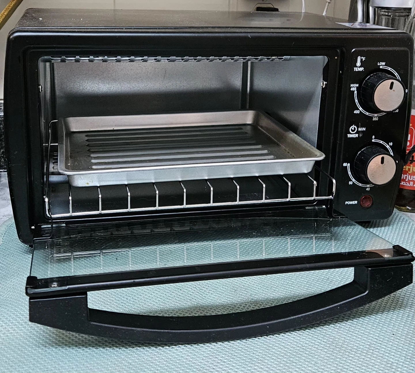 Black Toaster Oven