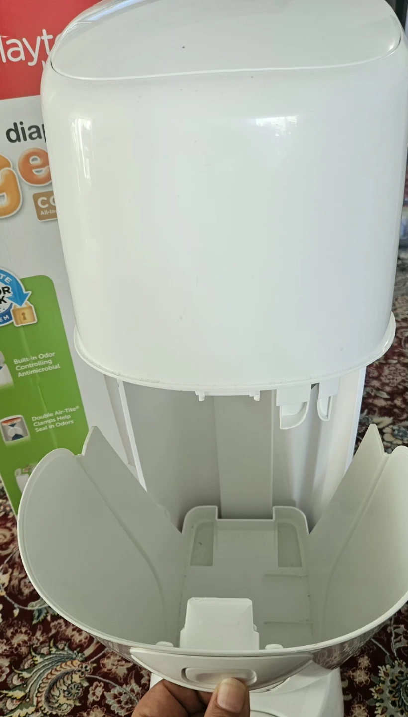 Complete All-in-On Diaper Disposal System - photo 4