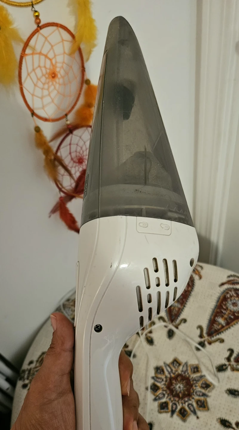 BLACK+DECKER Cordless Handheld Vacuum - photo 2