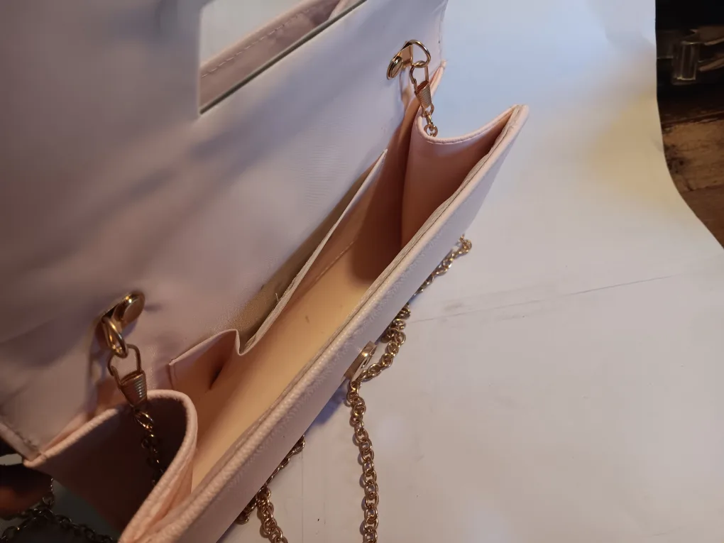 Tan Clutch w/ Removeable Chain Strap #freecycle image indicator(3)