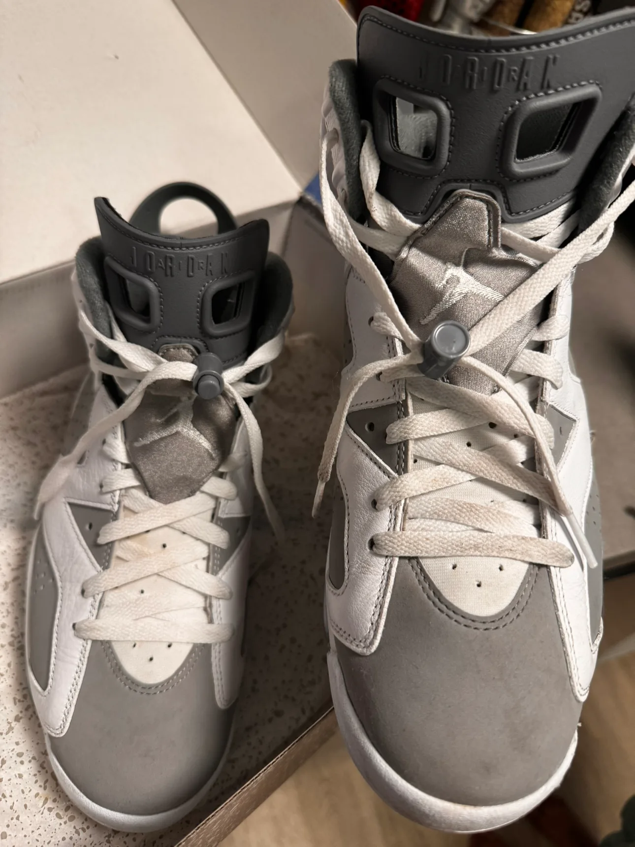 Air Jordan 6 Retro "grey" image indicator(5)