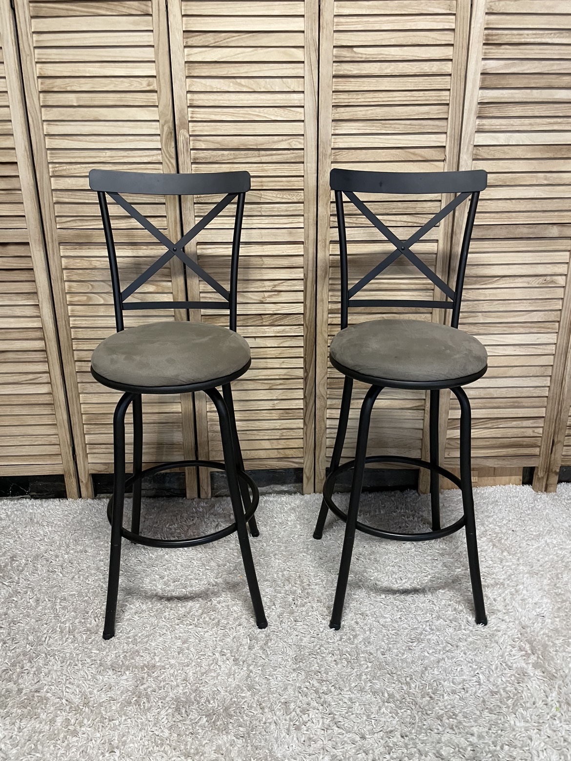 Swivel Bar Stools Set