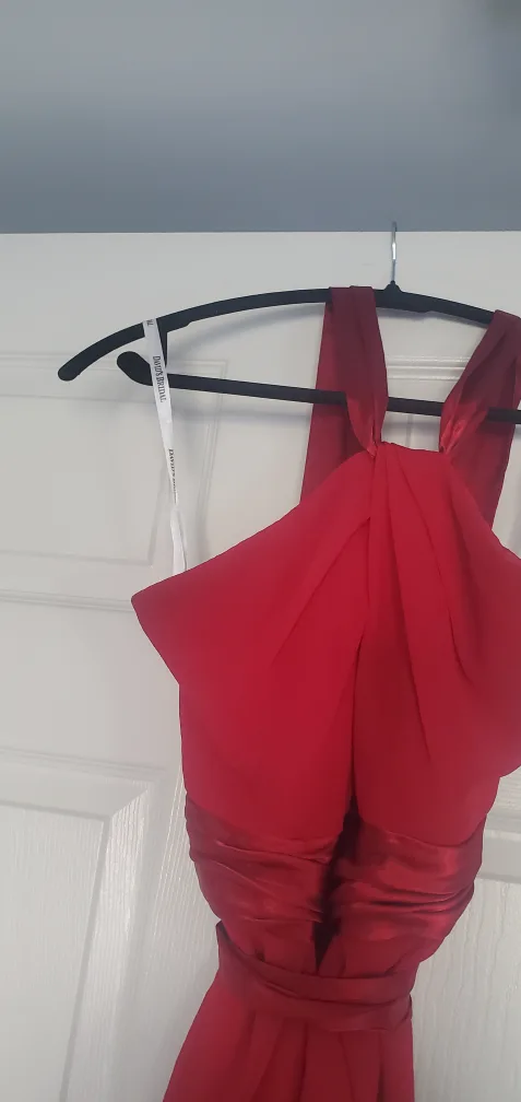 Red Halter Dress image indicator(2)