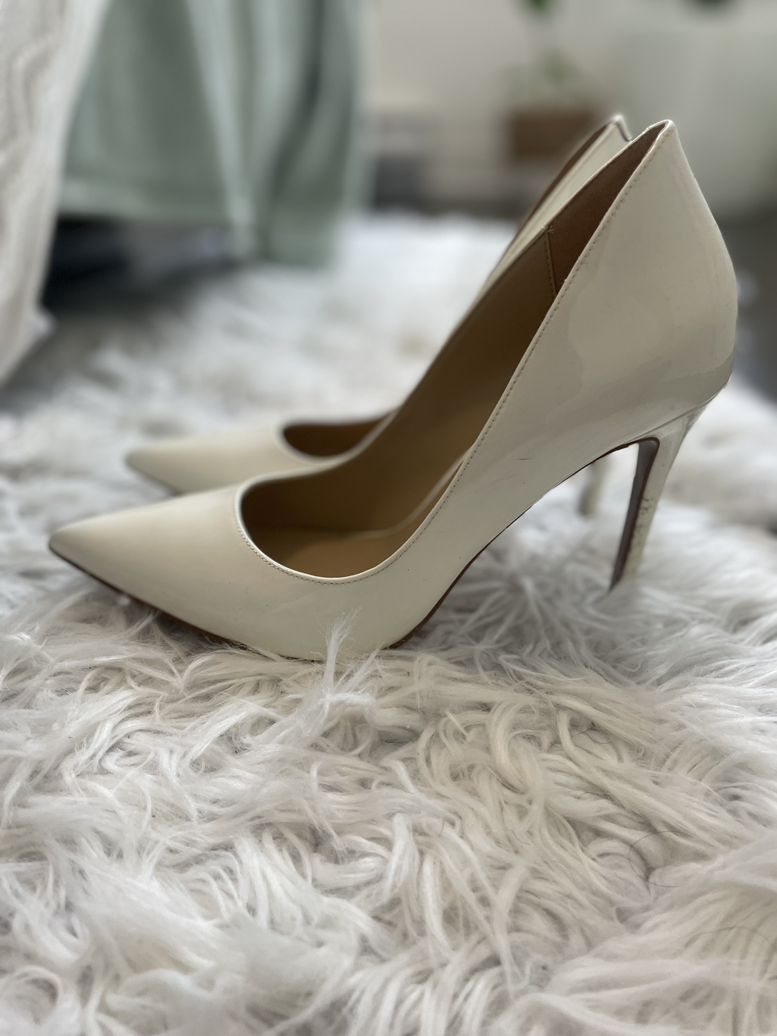 White Michael Kors leather pumps size 8