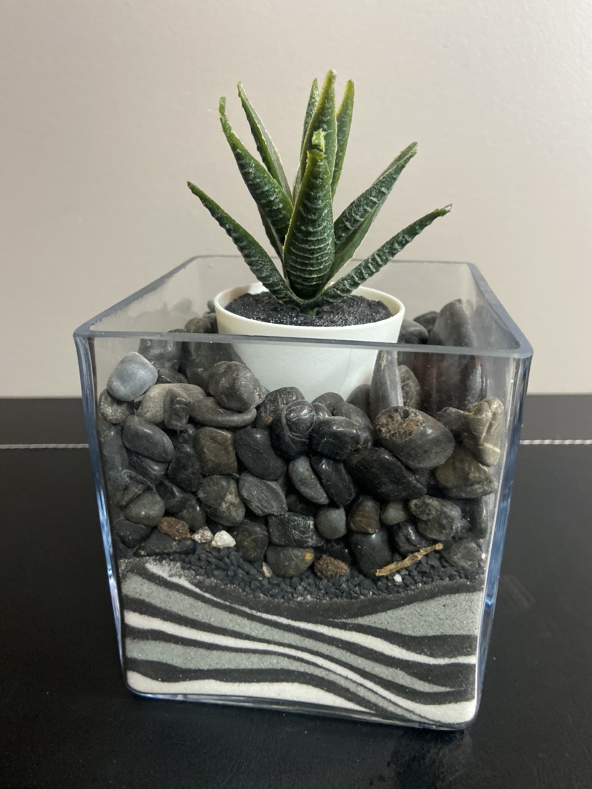 Square glass vase clear with artificial plant Believe - photo 2