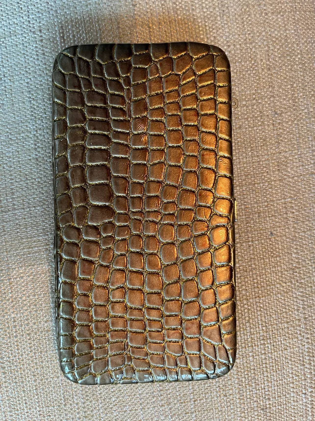 Gold Faux-Crocodile Clutch #freecycle image indicator(2)