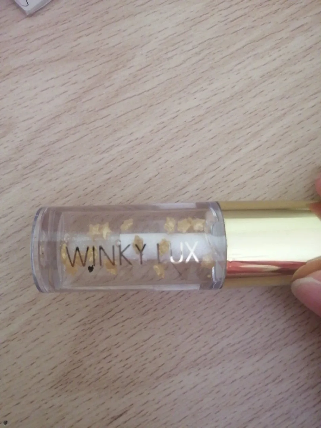 lip oil image indicator(2)