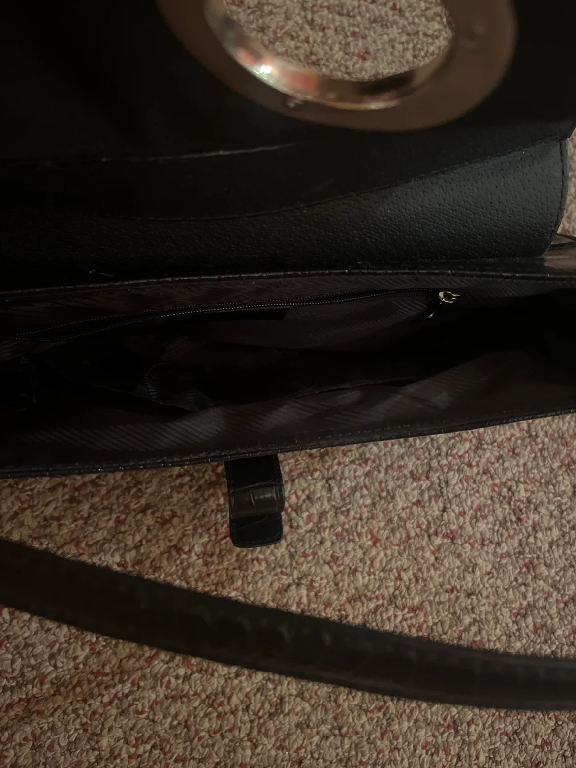 Black Crocodile Print Handbag image indicator(3)