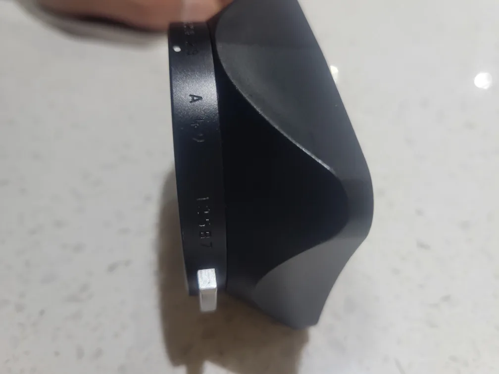 Leica 12587 Lens Hood only image indicator(5)