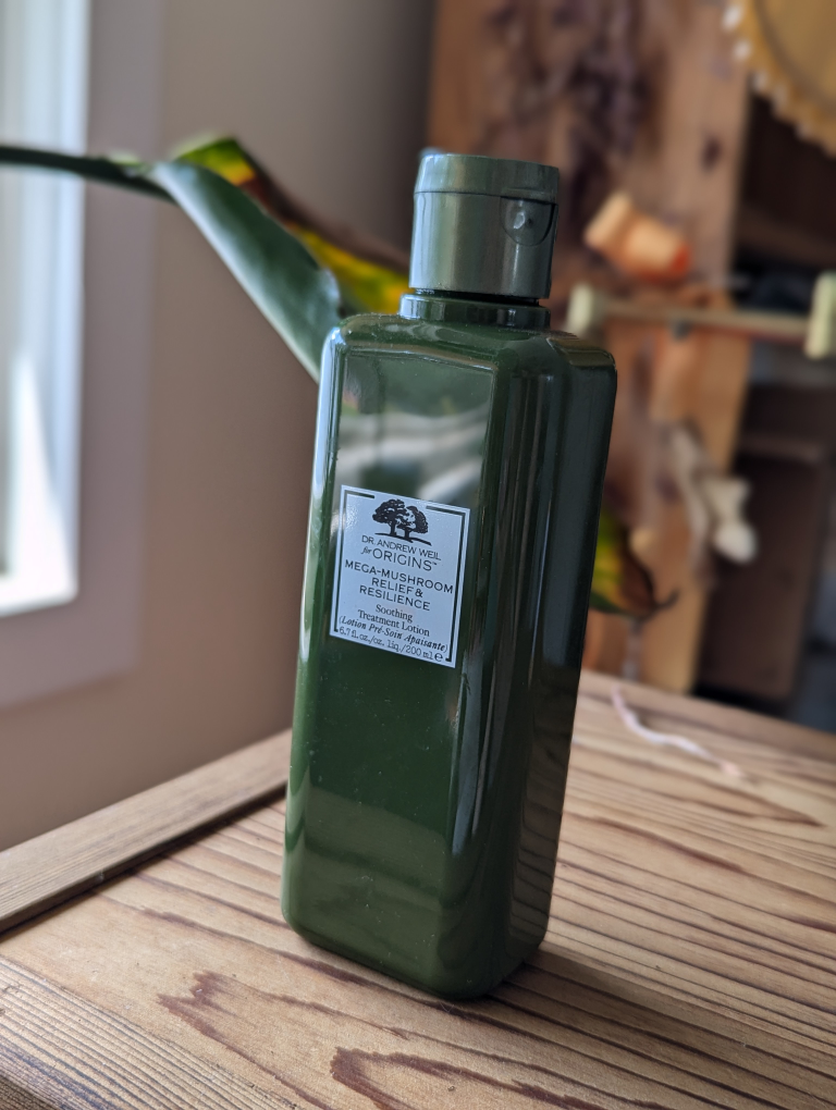 Origins Mega-Mushroom Soothing Treatment Lotion
