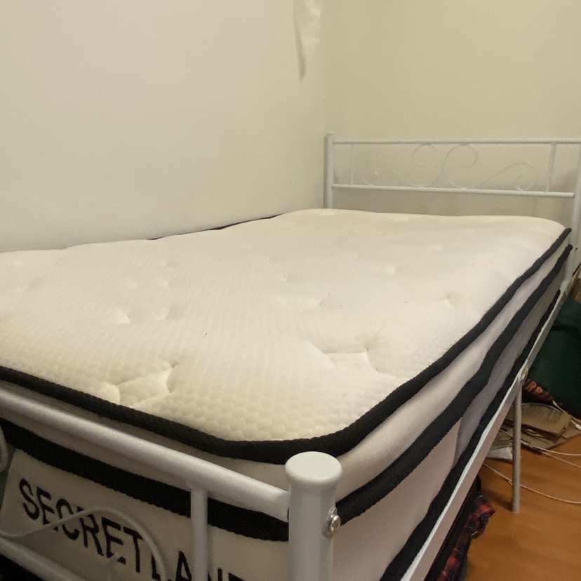 Twin metal bed frame + mattress - photo 2