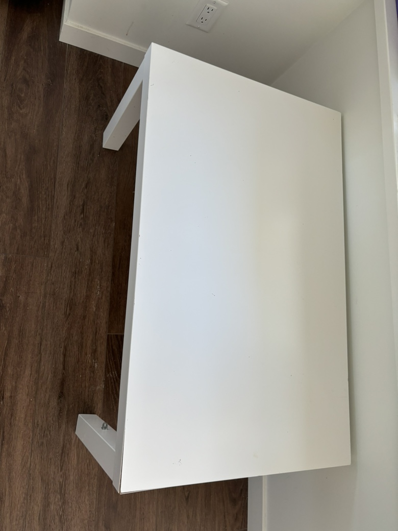 White Coffee Table - photo 3