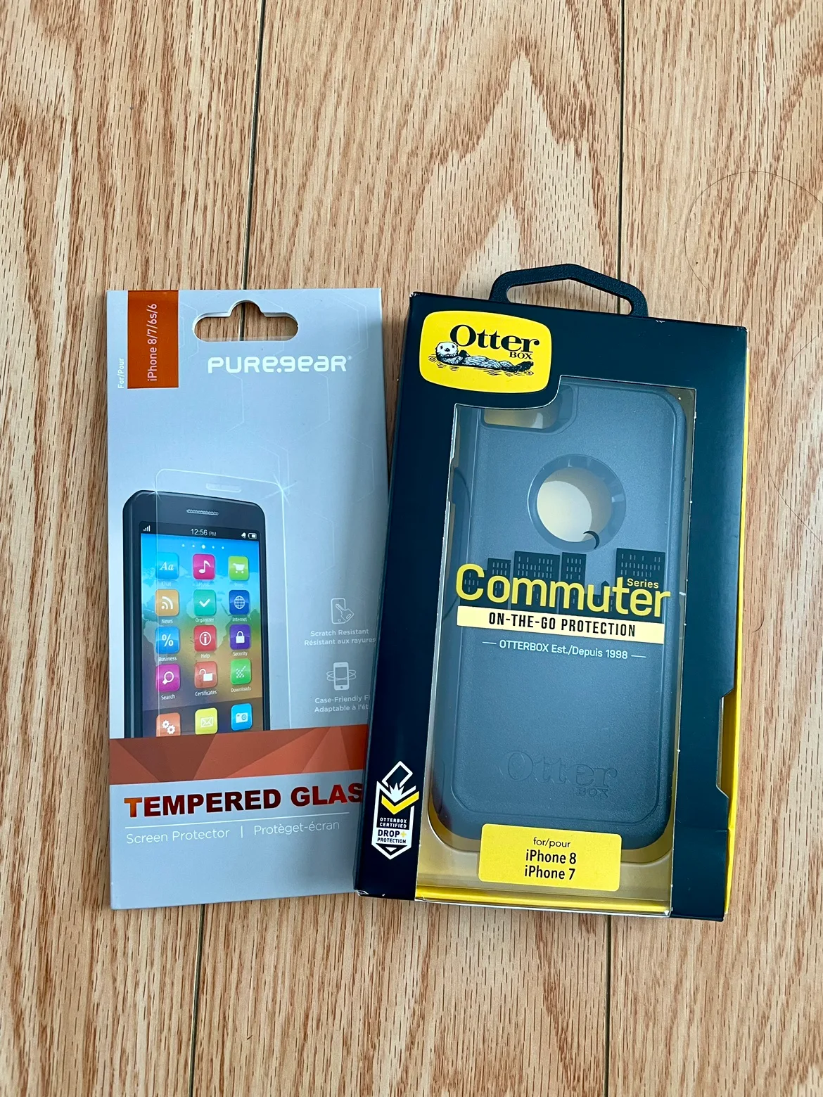 iPhone 8 case + screen protector