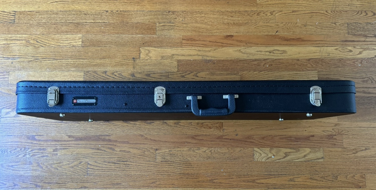 Electric Guitar Case (hard shell) - photo 5