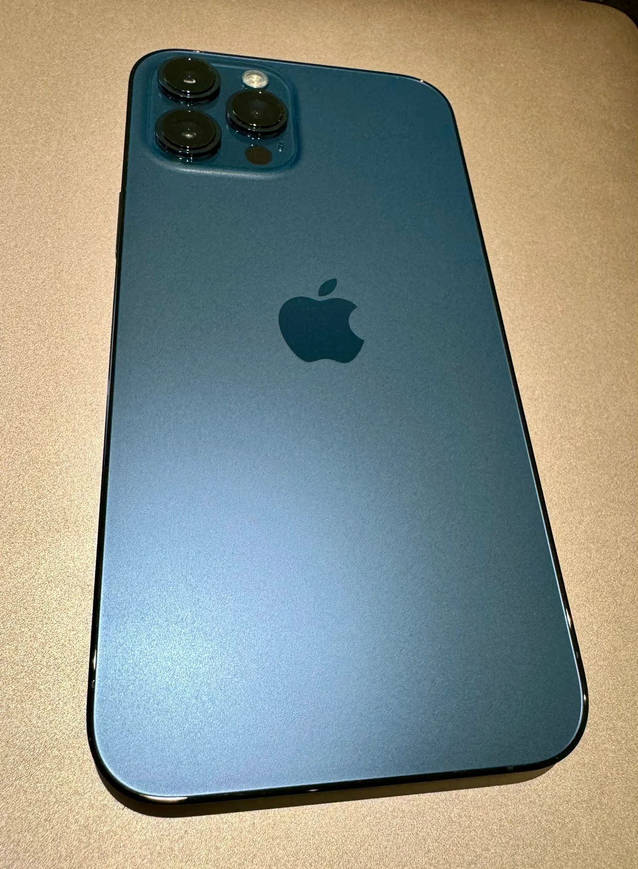 iPhone 12Pro Max 128GB PACIFIC BLUE image indicator(7)