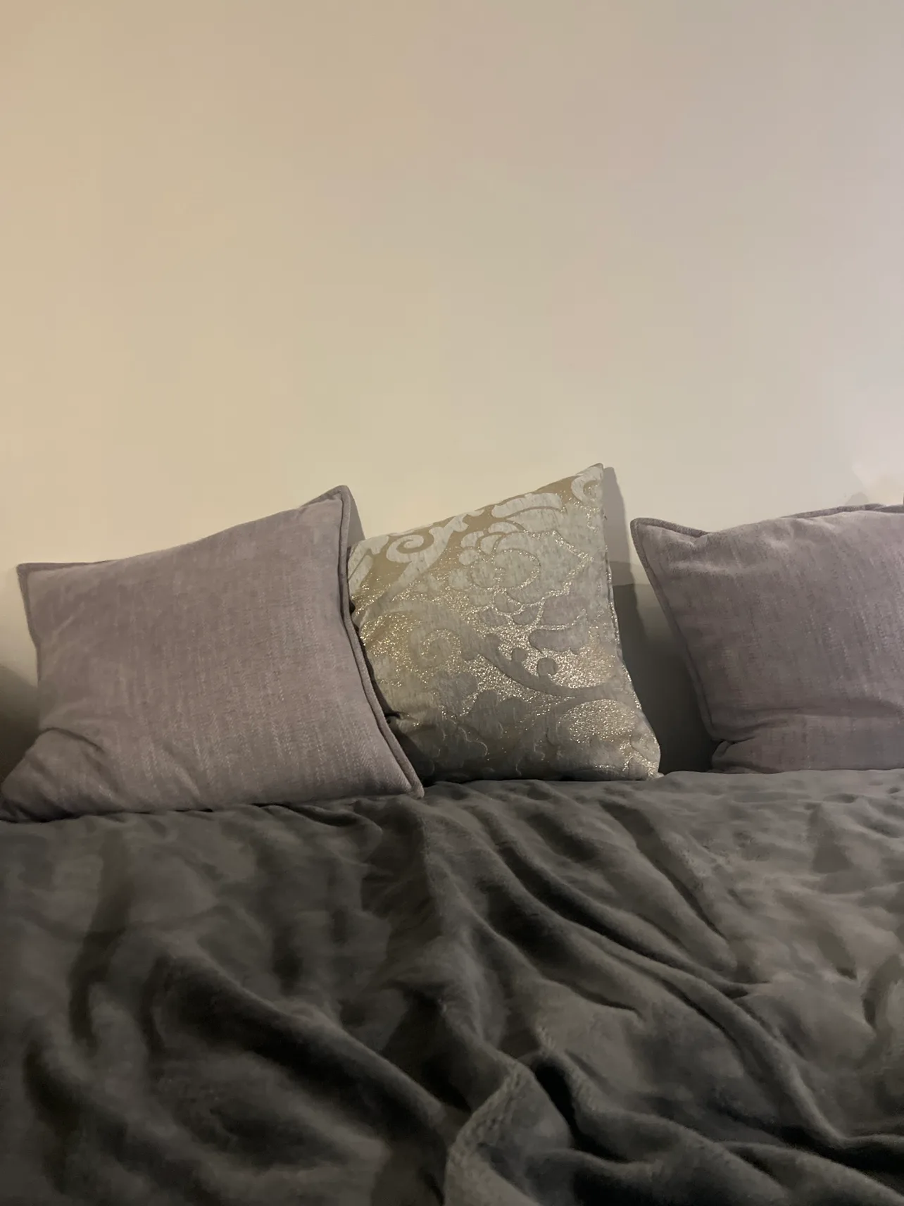 Grey pillows thumbnail