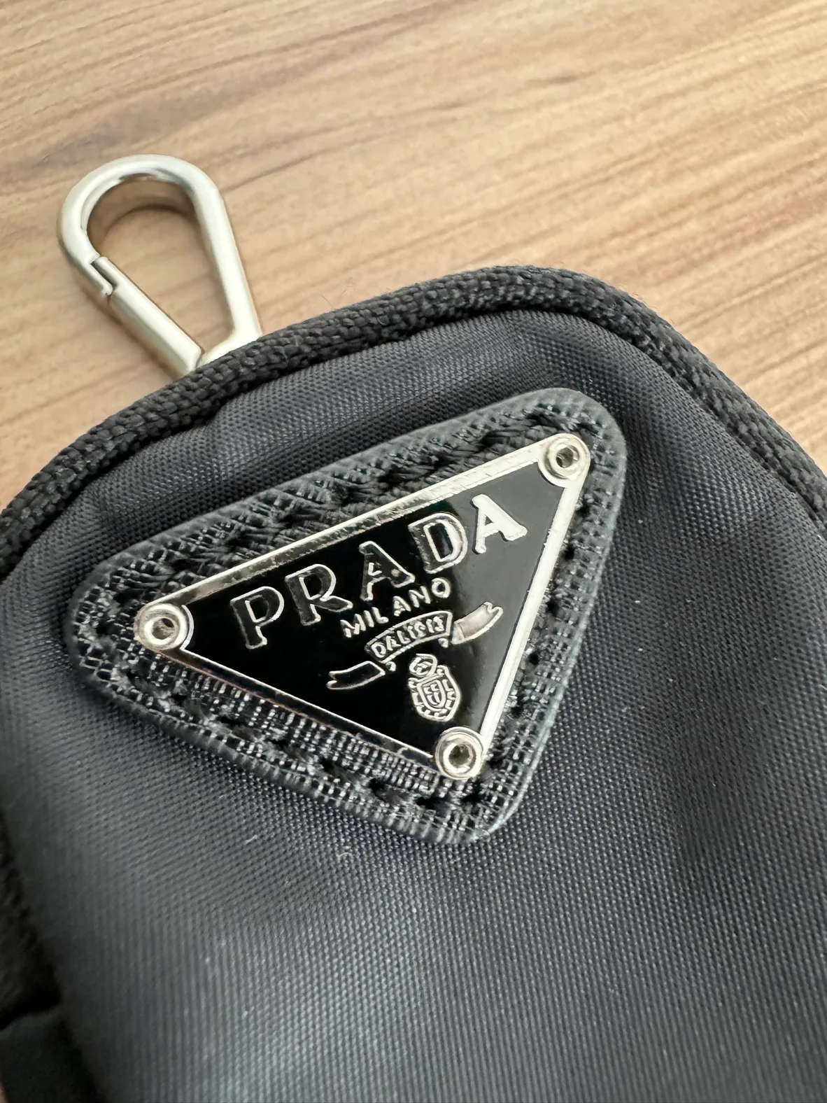 Prada Keychain image indicator(5)