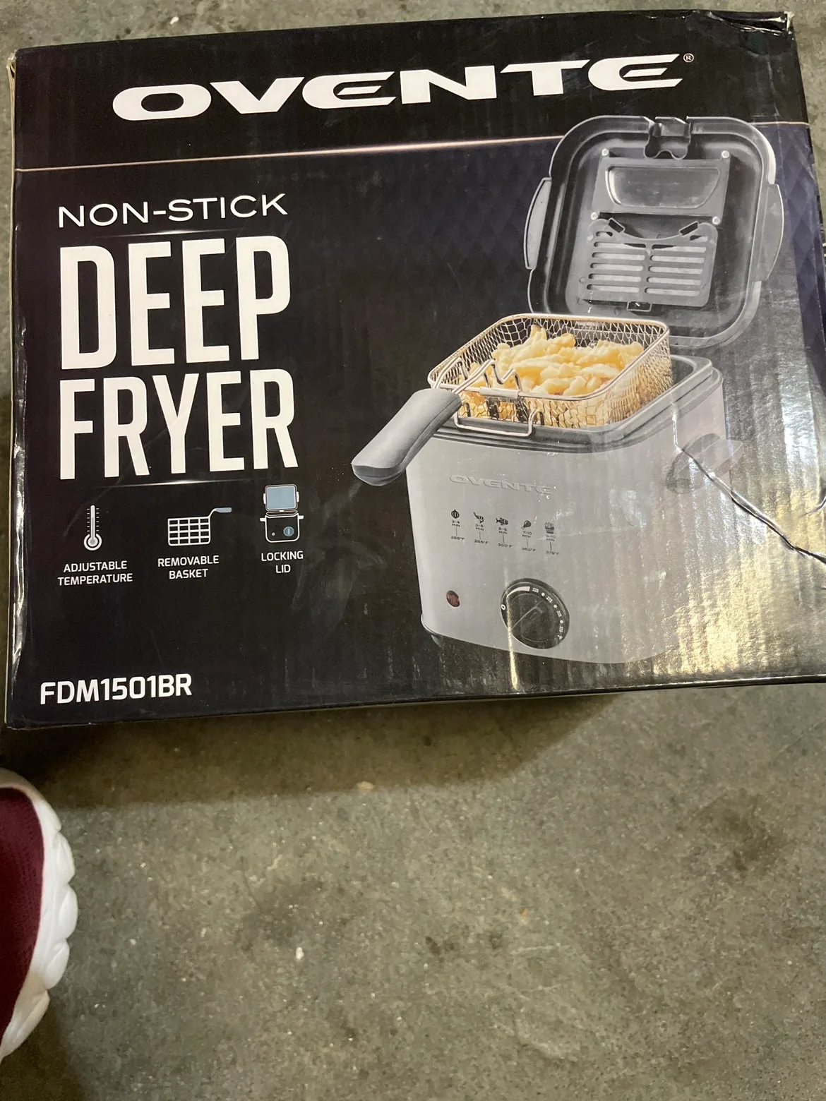 Non- stick deep fryer thumbnail
