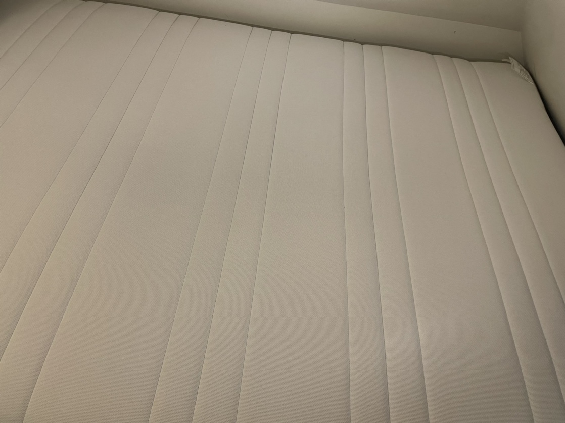 Queen size mattress - photo 4
